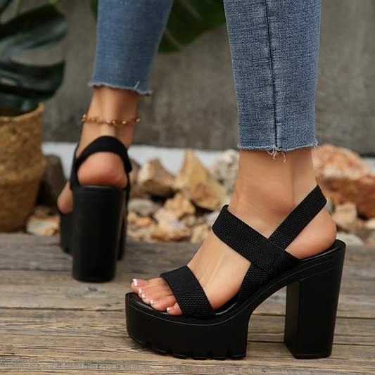 👡 50% RABATT! 🖤 Vielseitige schwarze Plateau-Sandalen für Damen – Bequem, stilvoll & perfekt für Tag und Nacht ✨